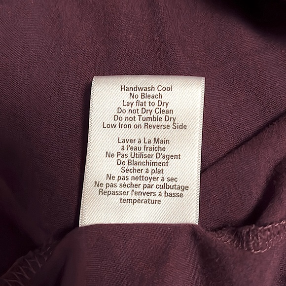 ARITZIA Talula V-Neck Tank Top // Size XS - Picture 5 of 6